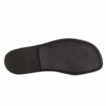 Zapatillas de cuero hecho a mano en Italia en cuero negro
