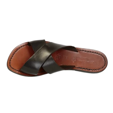 Claquettes en cuir marron pour femme artisanales