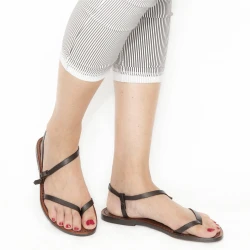Dark brown flat thong sandals for women