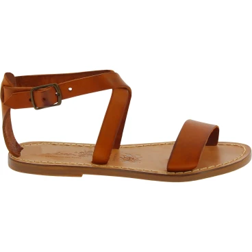 Sandalias planas en cuero marrones hecha a mano en Italia