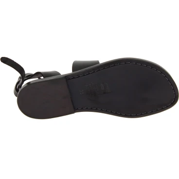 Women's flat black leather sandals handmade in Italy