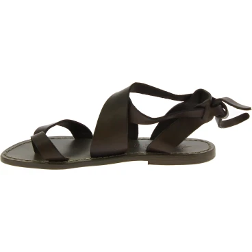 Sandales en cuir couleur boue pour femme travaillé à la main en Italie