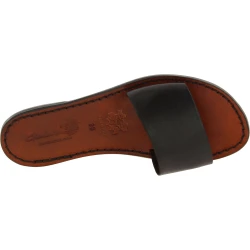 Nu pieds pour femme en cuir marron foncé travaillé main