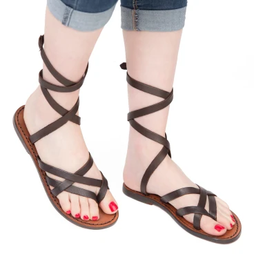 Sandalias tiras marron oscuro de cuero para mujeres hechas a mano en Italia