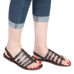 Sandals tongs femme en cuir coulor marron pas cher