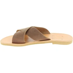 Sandalias para hombre con bandas cruzadas en piel nobuck marrón oscuro