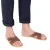 Sandalias para hombre con bandas cruzadas en piel nobuck marrón oscuro