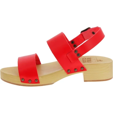 Zuecos mujer de madera con correa de piel rojo