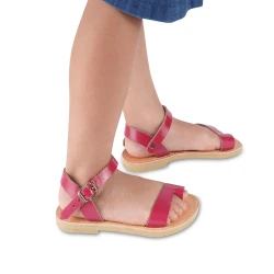 Sandales tongs pour fille en cuir de veau fuchsia avec fermeture à boucle