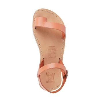 Sandalias para niña en piel de becerro fucsia con cierre de hebilla