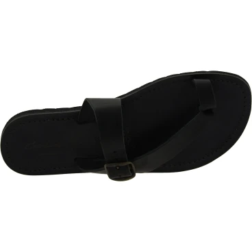 Chanclas hechas a mano en piel negra con hebilla