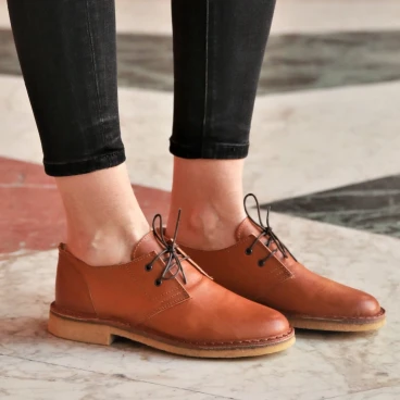 Niedrige Lederschuhe Damen Braune mit Winterfutter