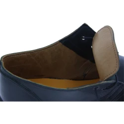 Zapatos bajos para hombre de cuero negro con forro de invierno