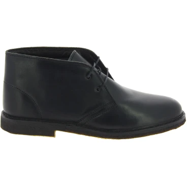 Men's black leather chukka boots with winter lining