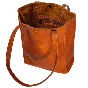 Tote bag in tan leather handmade in Tuscany