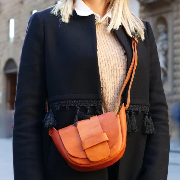 Handcrafted mini bag for women in calf leather made in Italy