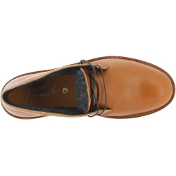 Men's brown leather chukka boots with winter lining