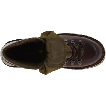 Zapatillas de montaña en piel de curtido vegetal marrón oscuro