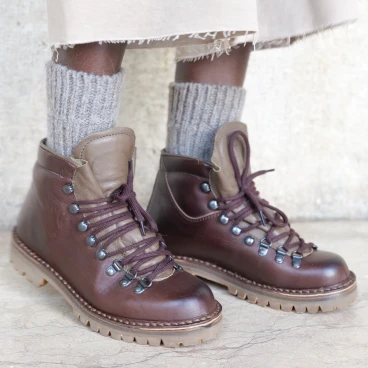 Handmade hiking boots in dark brown vegetable-tanned leather