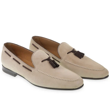 Tassels loafers in beige suede leather handmade by Fratelli Borgioli