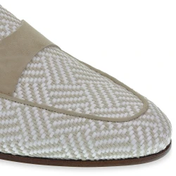 Penny loafer in white and beige suede and woven fabric