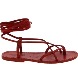 Sandalias planas de tiras de piel roja hechas a mano en Italia
